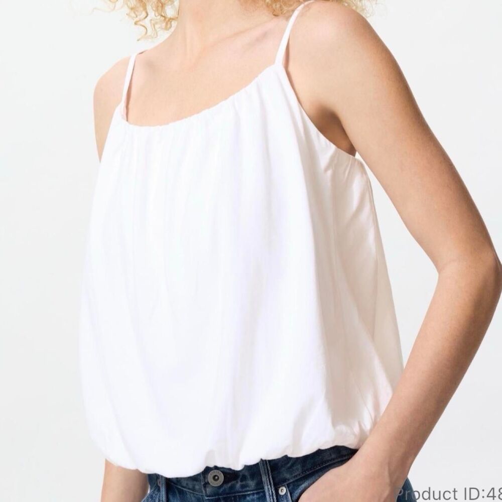 Uniqlo Women's White and Pink Vest